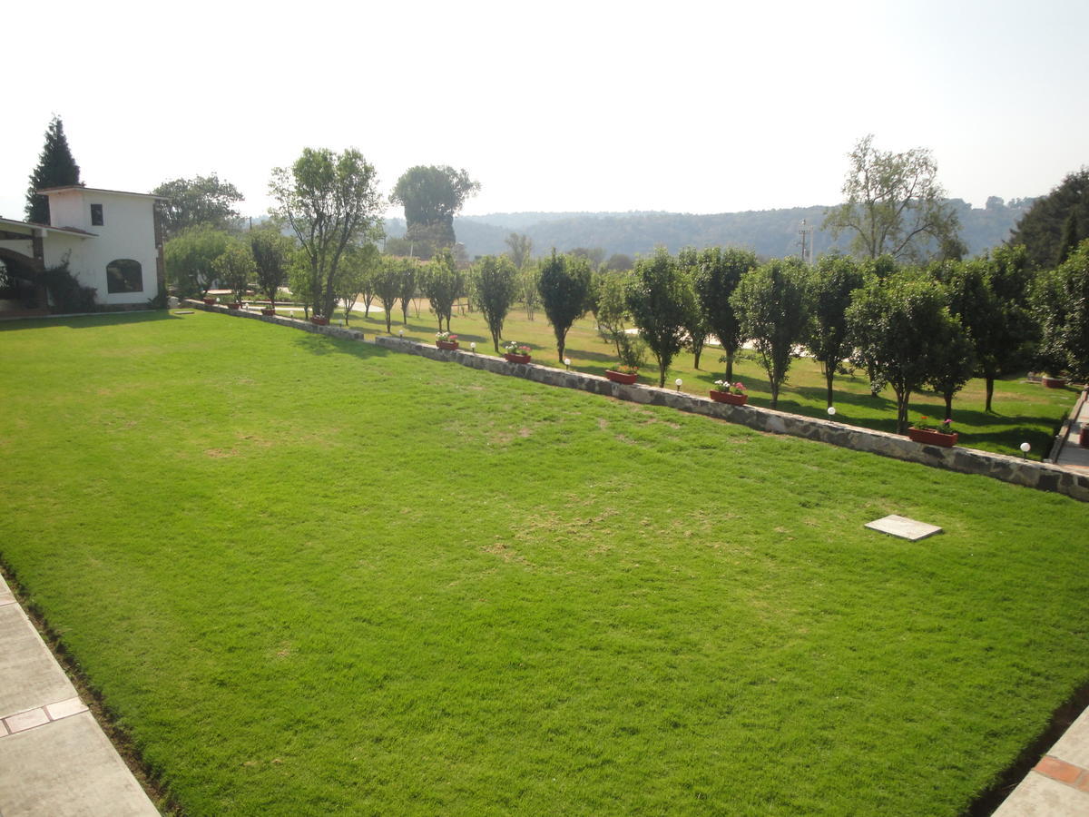 Hotel Los Sauces Villa Del Carbon Exterior photo